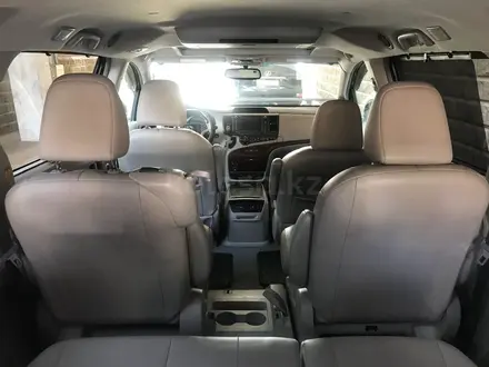 Toyota Sienna 2013 года за 9 500 000 тг. в Астана – фото 20