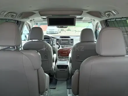 Toyota Sienna 2013 года за 9 500 000 тг. в Астана – фото 2