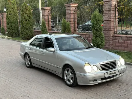 Mercedes-Benz E 320 2001 года за 4 800 000 тг. в Алматы – фото 3