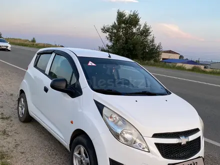 Chevrolet Spark 2012 года за 37 000 000 тг. в Семей – фото 3