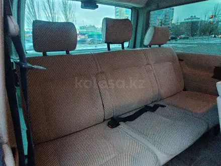 Volkswagen Caravelle 1992 года за 4 500 000 тг. в Актобе – фото 11