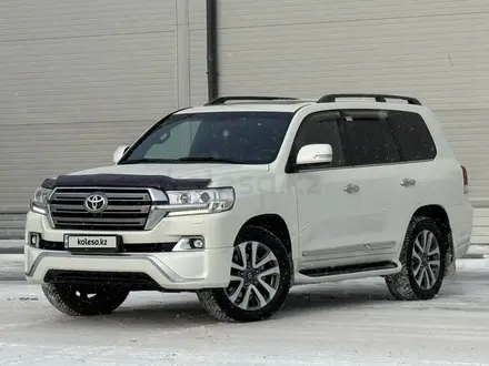 Toyota Land Cruiser 2016 года за 32 000 000 тг. в Астана