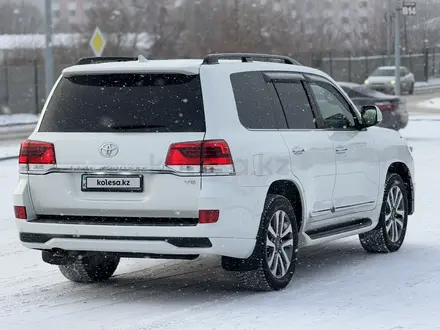 Toyota Land Cruiser 2016 года за 32 000 000 тг. в Астана – фото 75