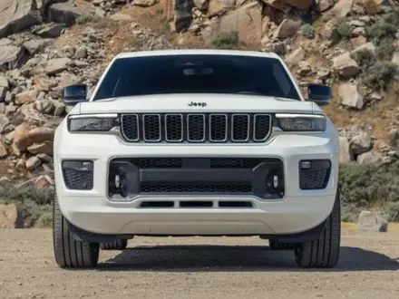 Jeep Grand Cherokee Overland 2023 года за 39 990 000 тг. в Алматы – фото 2