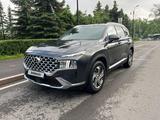 Hyundai Santa Fe 2022 годаfor15 500 000 тг. в Алматы