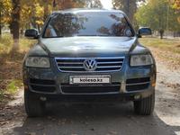 Volkswagen Touareg 2004 годаүшін3 800 000 тг. в Шымкент