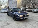 Volkswagen Golf 1994 годаүшін1 600 000 тг. в Тараз