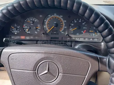 Mercedes-Benz S 320 1994 года за 3 000 000 тг. в Астана – фото 5