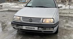 Volkswagen Vento 1997 годаүшін1 790 000 тг. в Семей – фото 2