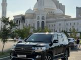 Toyota Land Cruiser 2017 года за 22 900 000 тг. в Астана