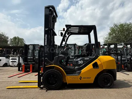 Komatsu  KOMATSU FG30C-17 2015 года за 8 990 000 тг. в Алматы
