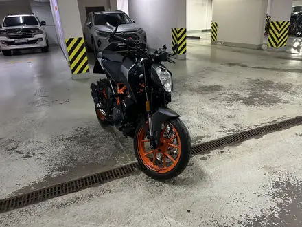 KTM  250 Duke 2021 года за 2 300 000 тг. в Астана – фото 2