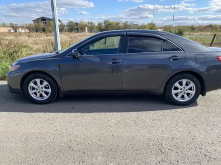 Toyota Camry 2010 года за 6 700 000 тг. в Астана – фото 2