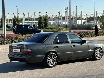 Mercedes-Benz E 280 1994 года за 2 500 000 тг. в Алматы – фото 15