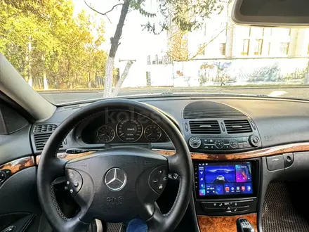 Mercedes-Benz E 240 2002 года за 4 500 000 тг. в Караганда – фото 4