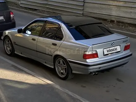 BMW 320 1996 года за 2 700 000 тг. в Алматы – фото 2