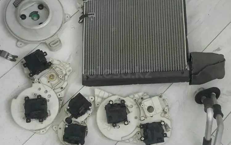 Сервопривод контролер радиатор печки осушитель за 200 тг. в Астана