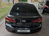 Hyundai Elantra 2019 годаүшін9 000 000 тг. в Шымкент – фото 4