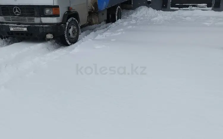 Mercedes-Benz  711D 1993 годаүшін6 000 000 тг. в Караганда