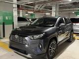 Toyota RAV4 2023 года за 16 000 000 тг. в Астана