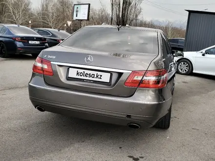 Mercedes-Benz E 300 2009 года за 9 000 000 тг. в Алматы – фото 9