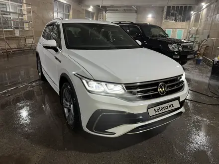 Volkswagen Tiguan 2021 года за 16 200 000 тг. в Астана – фото 3