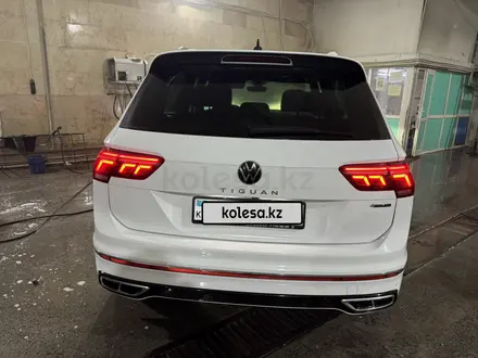 Volkswagen Tiguan 2021 года за 16 200 000 тг. в Астана – фото 7