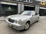 Mercedes-Benz E 320 2000 года за 4 750 000 тг. в Алматы – фото 2