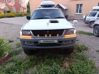 Mitsubishi Challenger, 1997