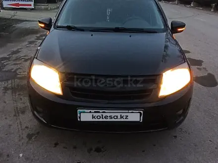 ВАЗ (Lada) Granta 2190 2014 года за 2 100 000 тг. в Караганда – фото 3