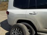 Шины зима Michelin на дисках на Тойота Лэнд крузер 300 за 630 000 тг. в Актобе – фото 2
