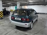 Toyota Ipsum 1997 года за 2 600 000 тг. в Алматы – фото 3
