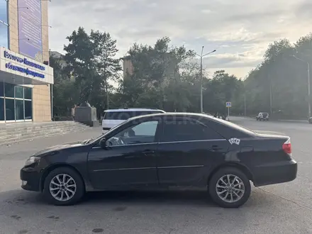 Toyota Camry 2003 года за 3 569 999 тг. в Усть-Каменогорск – фото 2