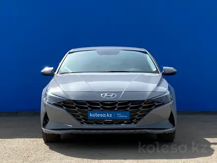 Hyundai Elantra 2021 года за 10 140 000 тг. в Алматы – фото 2