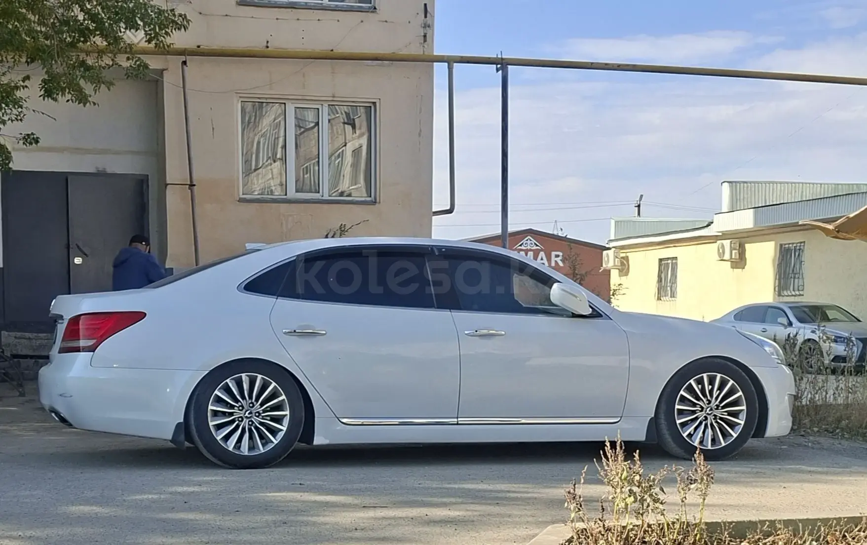 Hyundai Equus, 2013
