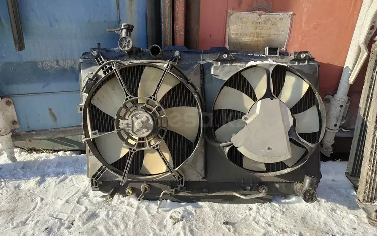Основной радиатор диффузор вентелятор. Toyota RAV4 за 40 000 тг. в Алматы
