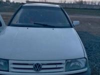 Volkswagen Vento 1992 годаүшін1 350 000 тг. в Караганда