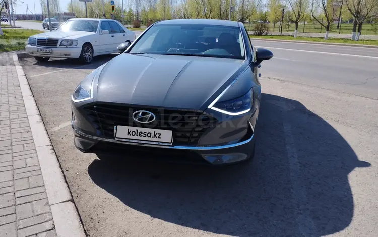 Hyundai Sonata 2022 годаfor13 300 000 тг. в Семей