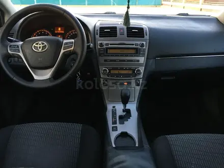 Toyota Avensis 2011 года за 6 800 000 тг. в Актобе – фото 16