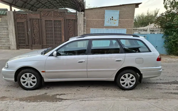 Toyota Avensis 2001 годаүшін3 600 000 тг. в Шымкент