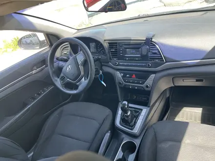 Hyundai Elantra 2018 года за 4 900 000 тг. в Алматы – фото 5