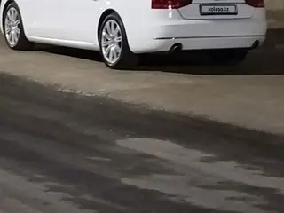 Audi A8, 2011