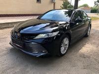 Toyota Camry 2019 года за 16 500 000 тг. в Уральск