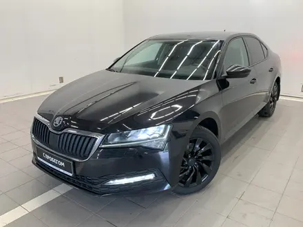 Skoda Superb 2020 года за 10 990 000 тг. в Костанай