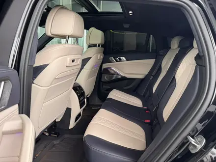 BMW X6 2022 года за 44 000 000 тг. в Алматы – фото 27