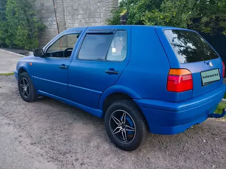 Volkswagen Golf 1993 года за 1 300 000 тг. в Алматы – фото 2