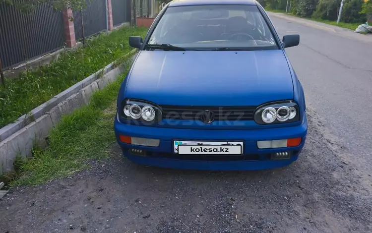 Volkswagen Golf 1993 года за 1 300 000 тг. в Алматы