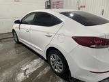 Hyundai Elantra 2017 года за 6 000 000 тг. в Астана – фото 5