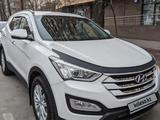 Hyundai Santa Fe 2014 годаүшін11 500 000 тг. в Алматы