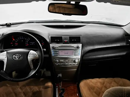 Toyota Camry 2010 года за 7 790 000 тг. в Павлодар – фото 14